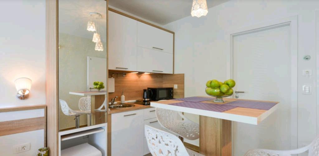 Lavender Apt. W. Balcony In Old Town ซาดาร์ ภายนอก รูปภาพ